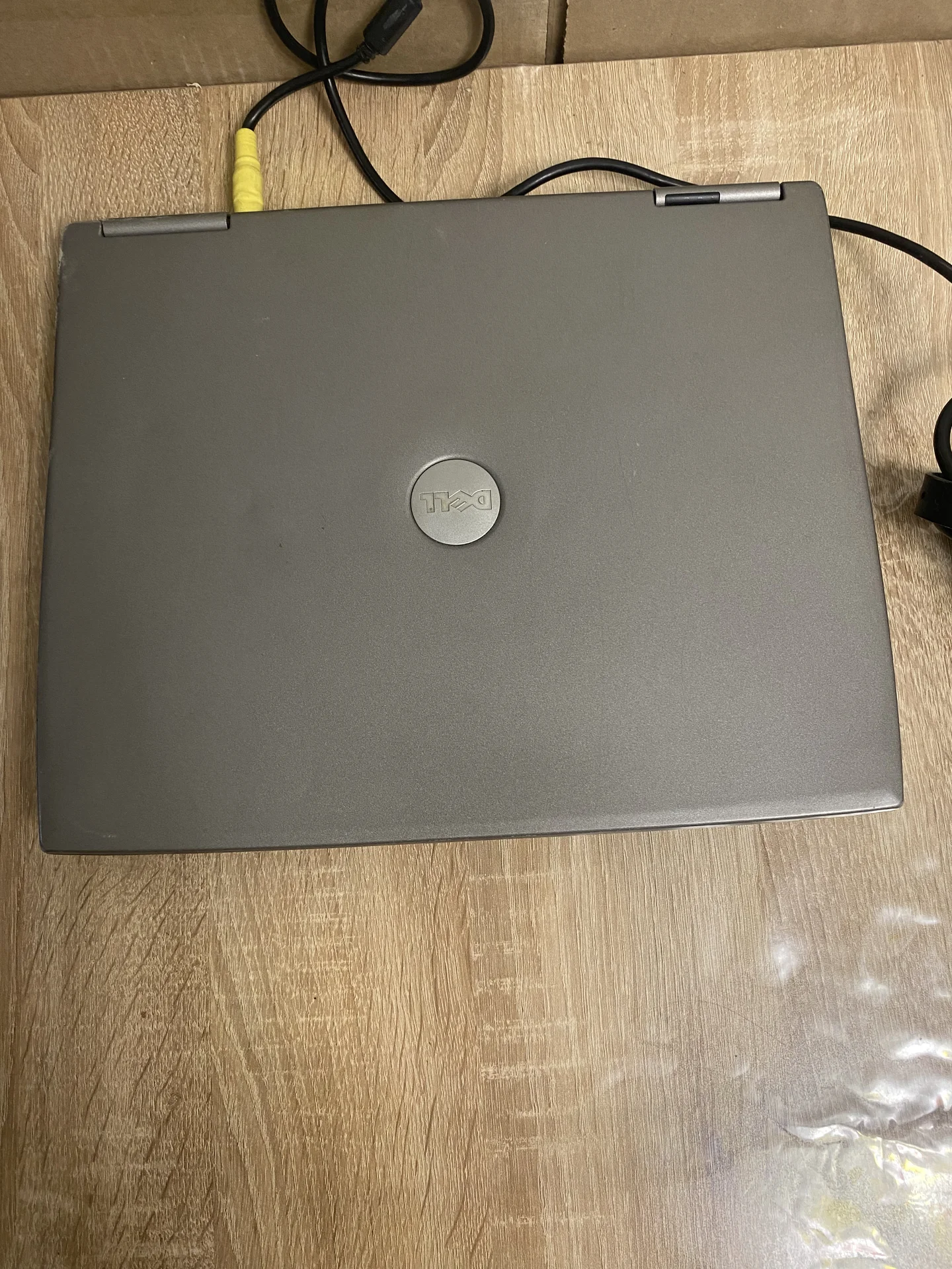 Dell Latitude D600 - миниатюра 2