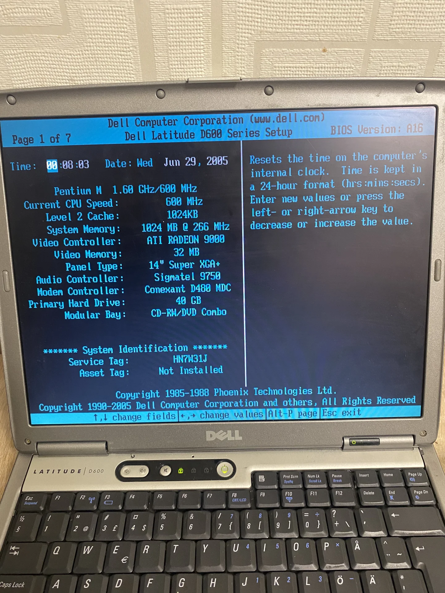 Dell Latitude D600 - миниатюра 4