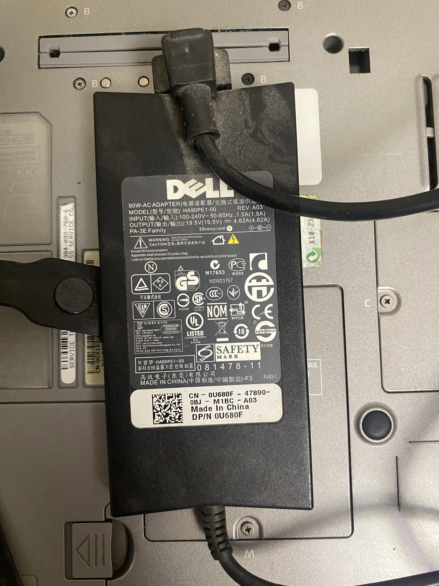 Dell Latitude D600 - миниатюра 5