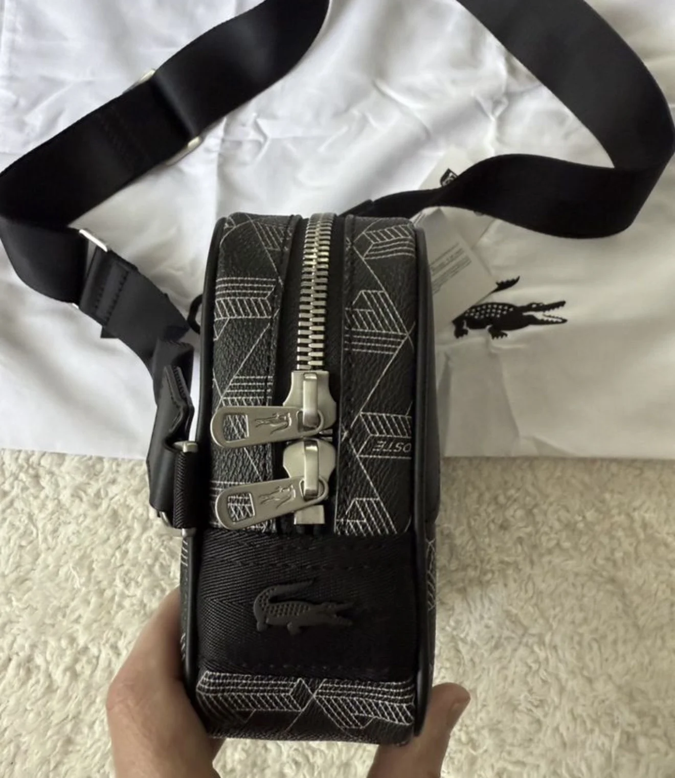 Мужская сумка через плечо Lacoste Monogram Crossbo - миниатюра 2