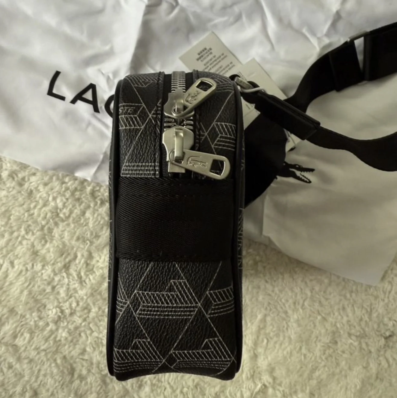Мужская сумка через плечо Lacoste Monogram Crossbo - миниатюра 7