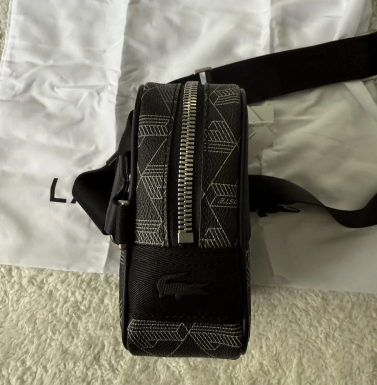 Мужская сумка через плечо Lacoste Monogram Crossbo - миниатюра 10