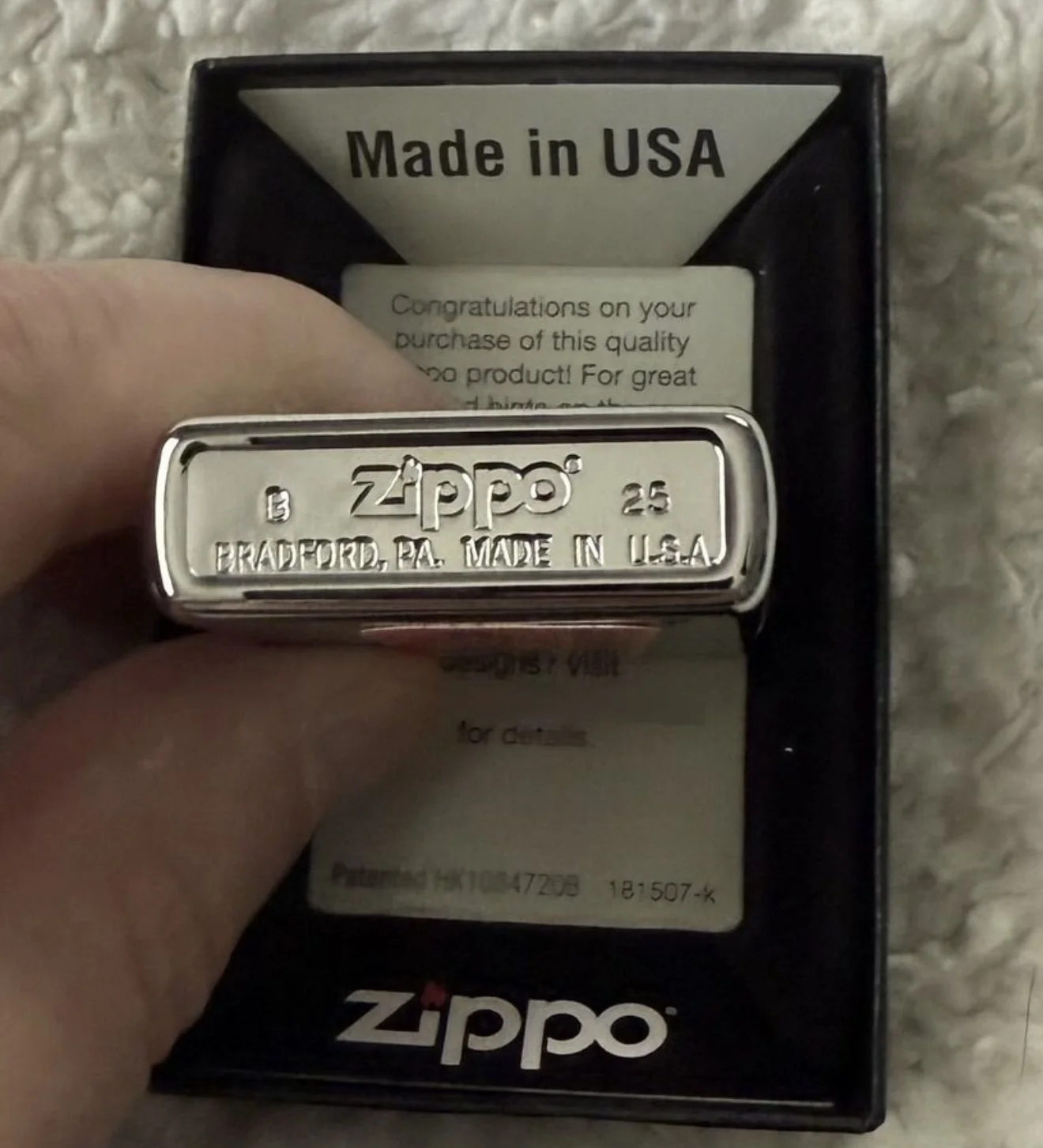 Оригинальная бензиновая зажигалка Zippo "King of H - миниатюра 3