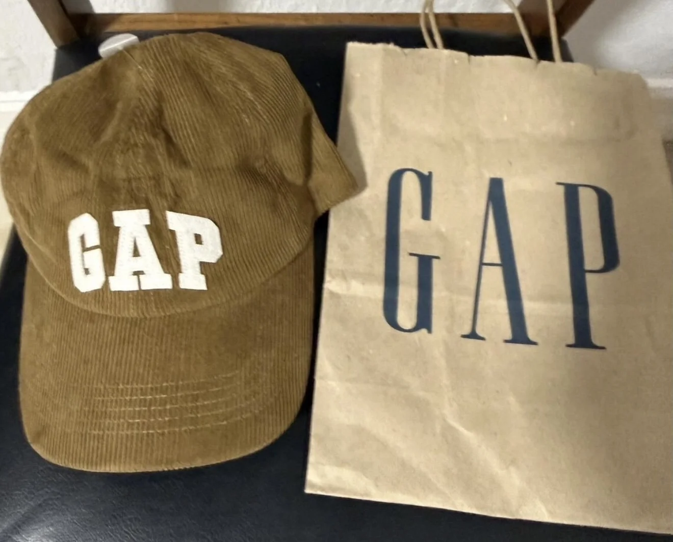 GAP  бесйсболка - миниатюра 2