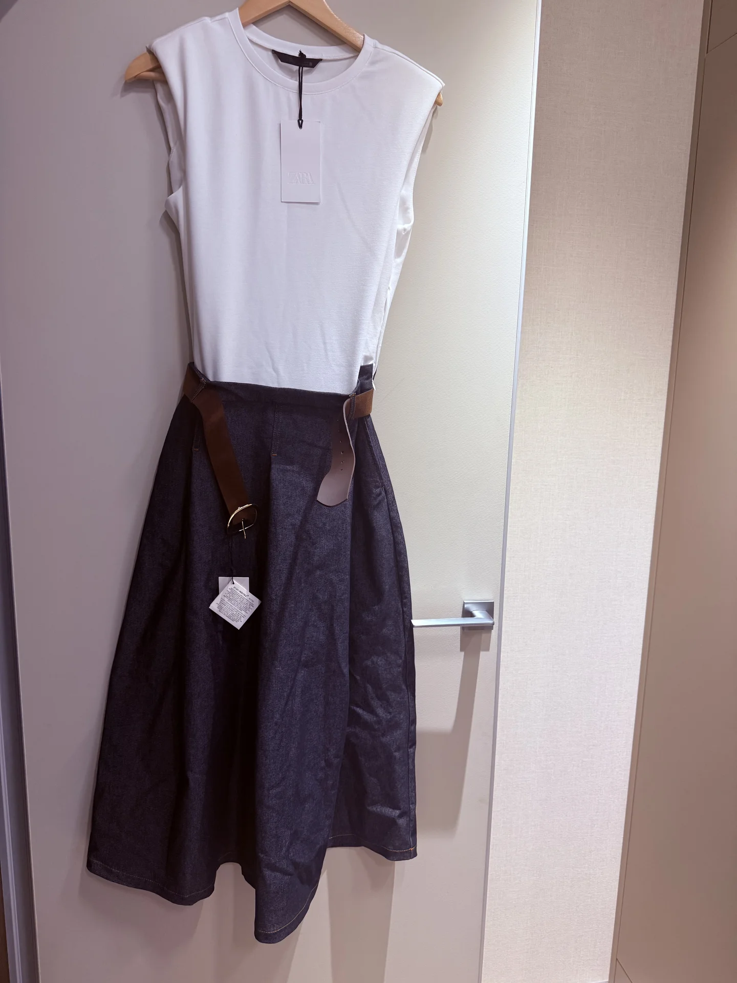 zara женское платье М - миниатюра 8