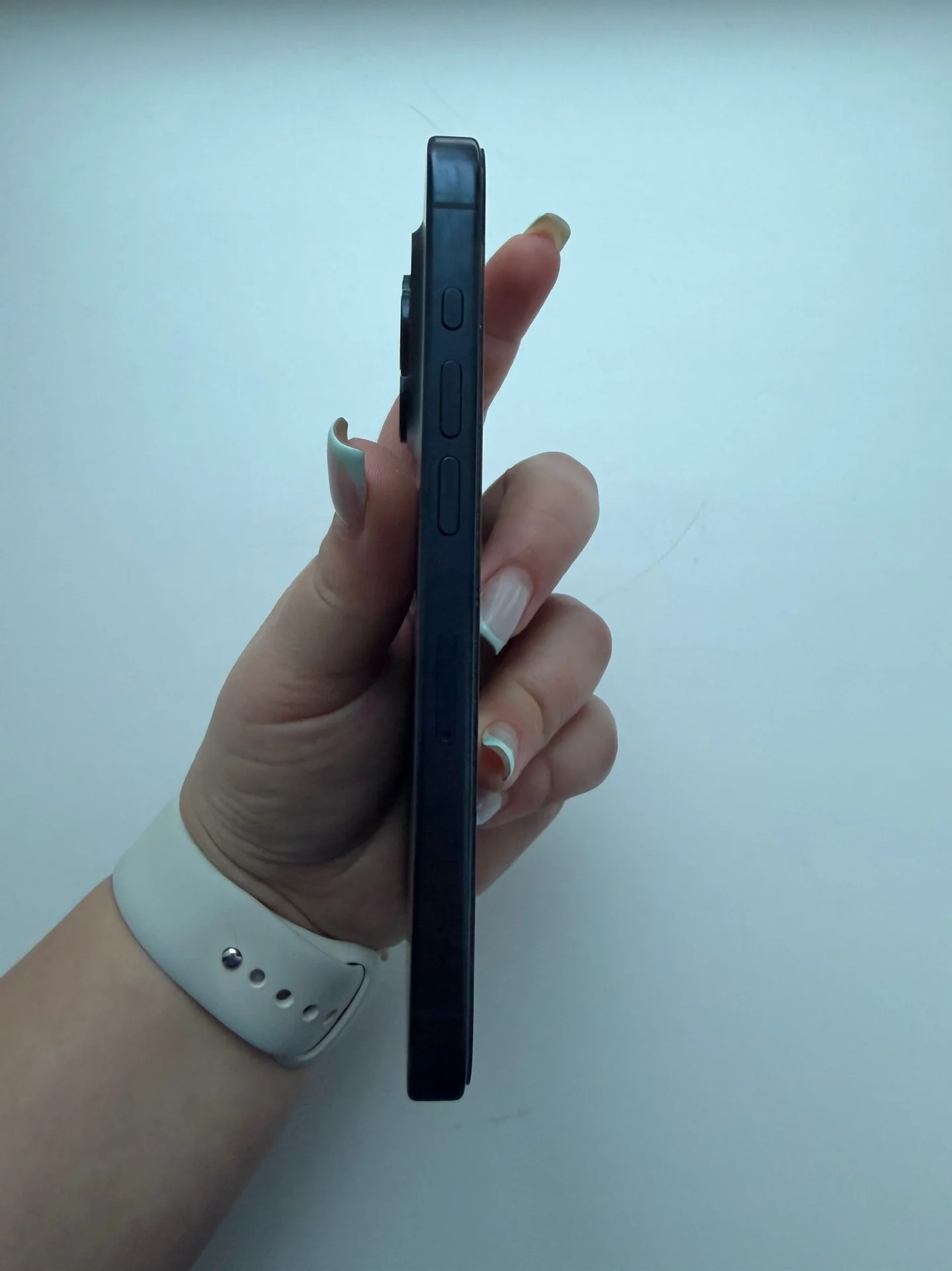 iPhone 15 Pro 256гб - миниатюра 3