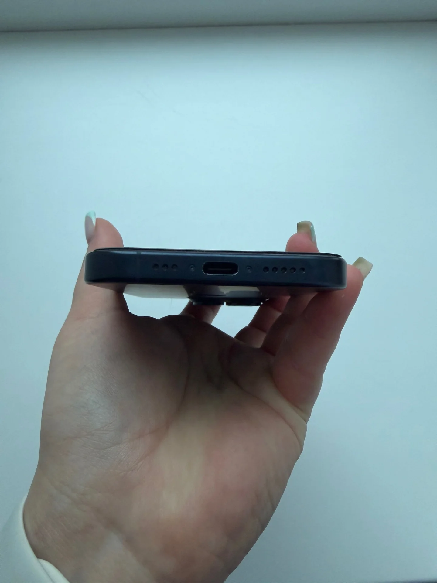iPhone 15 Pro 256гб - миниатюра 4