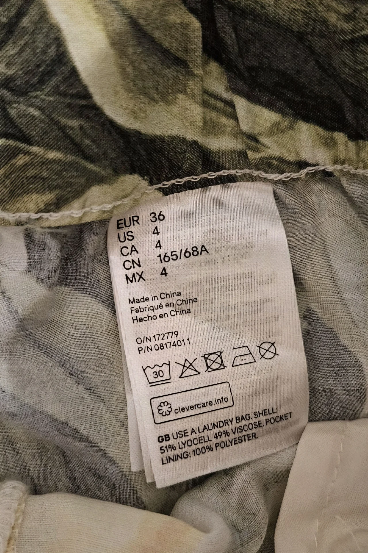 H&M комплект шорты и топ - миниатюра 7