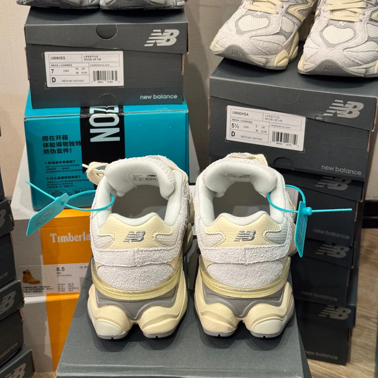 Кроссовки New Balance 9060 оригинал - миниатюра 4