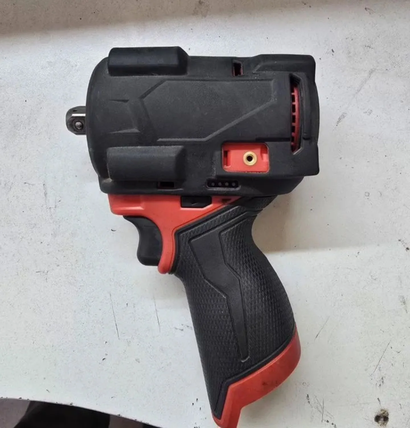 аккумуляторный гайковерт milwaukee m12 - миниатюра 3