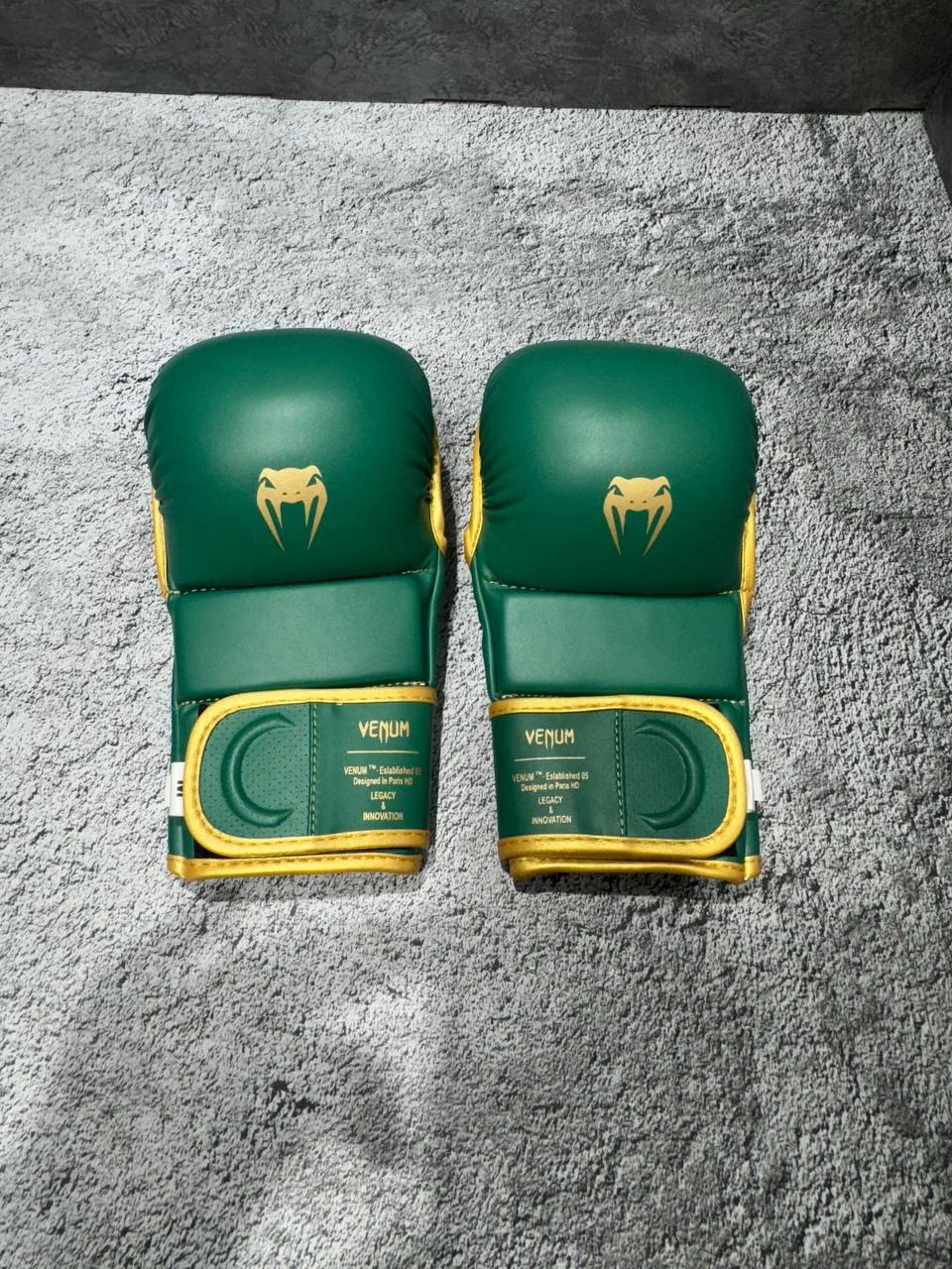 Крабы для ММА Venum 05 green - изображение 1