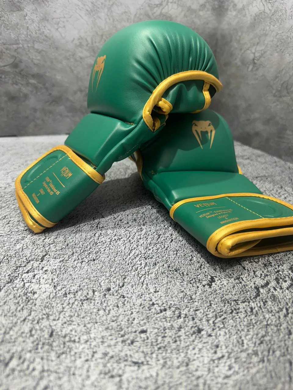 Крабы для ММА Venum 05 green - миниатюра 4