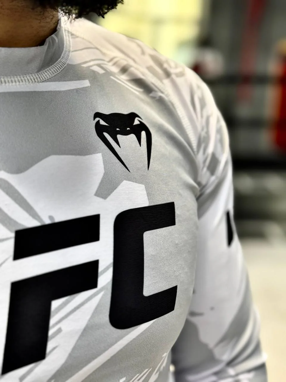 Форма Venum UFC длинные рукава - миниатюра 2