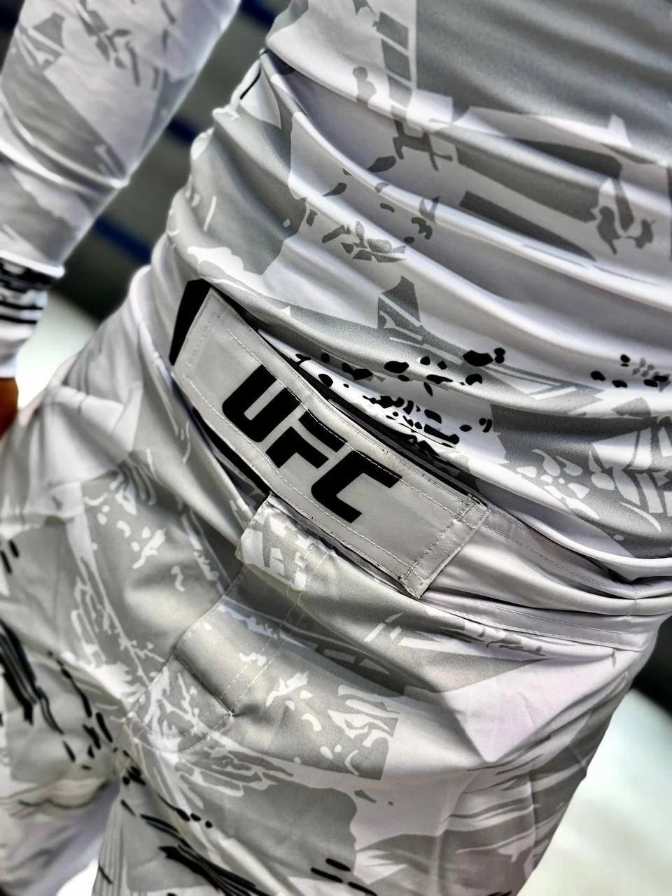 Форма Venum UFC длинные рукава - миниатюра 5