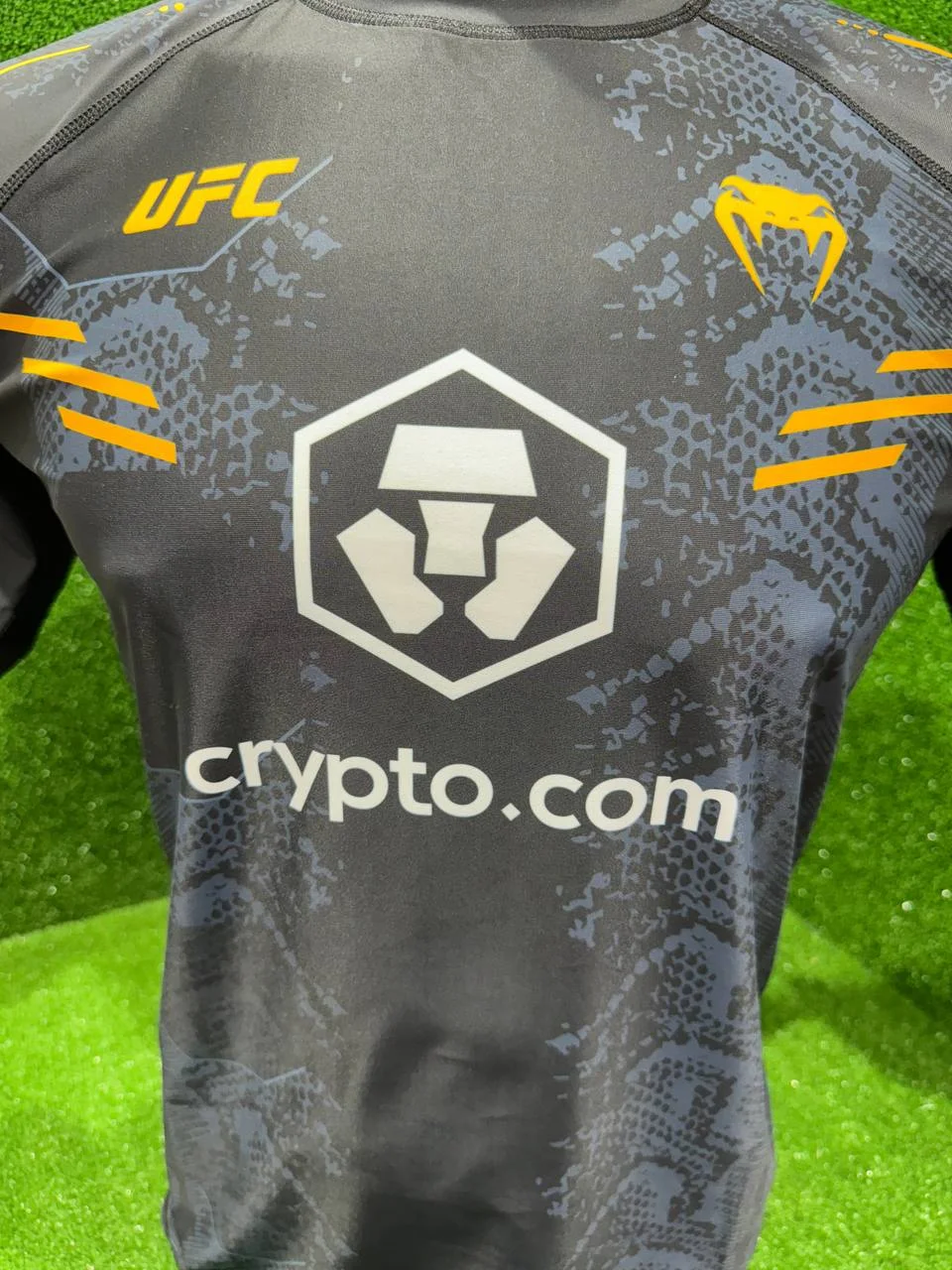 Рашгард Venum UFC - миниатюра 3