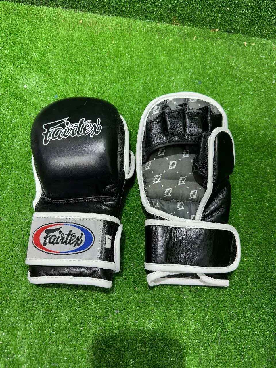 Крабы для ММА Fairtex черные - изображение 1