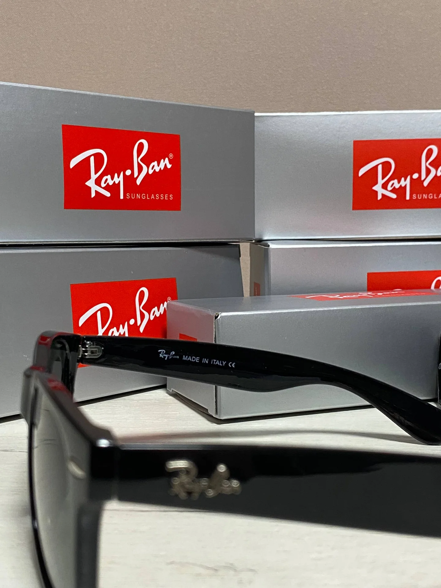Очки Ray-Ban Wayfarer - миниатюра 3