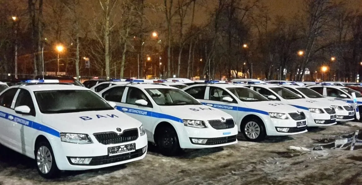 Реклама на транспорте, Брендирование автомобилей, Оклейка яхт и катеров - миниатюра 8