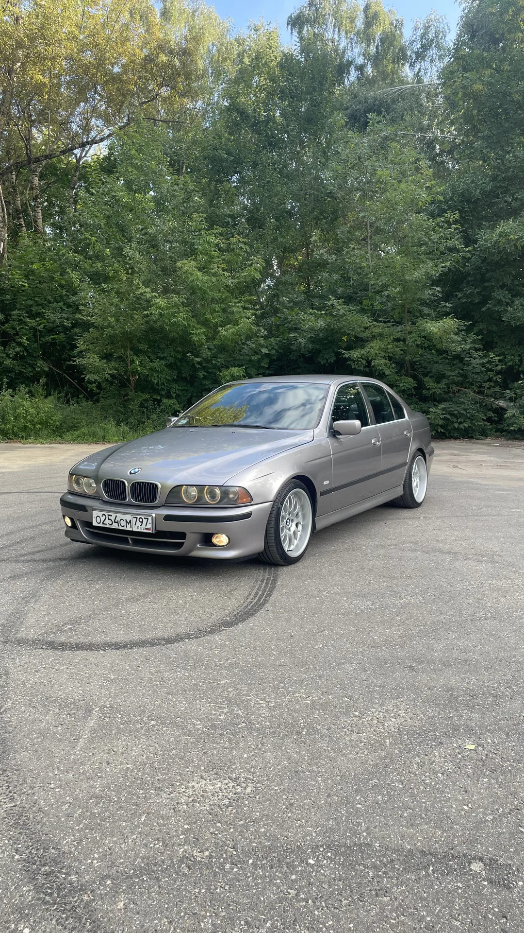 BMW 5 E39 - миниатюра 2