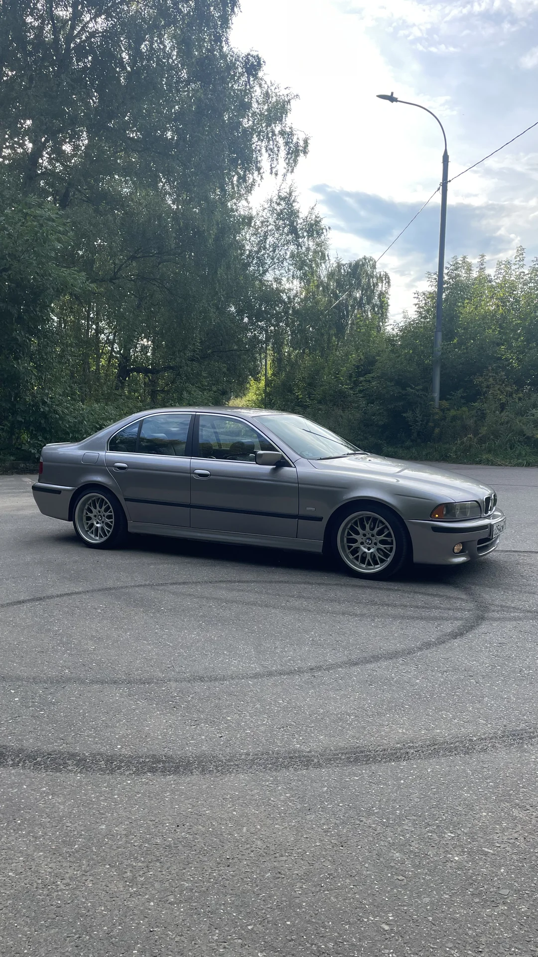 BMW 5 E39 - миниатюра 5