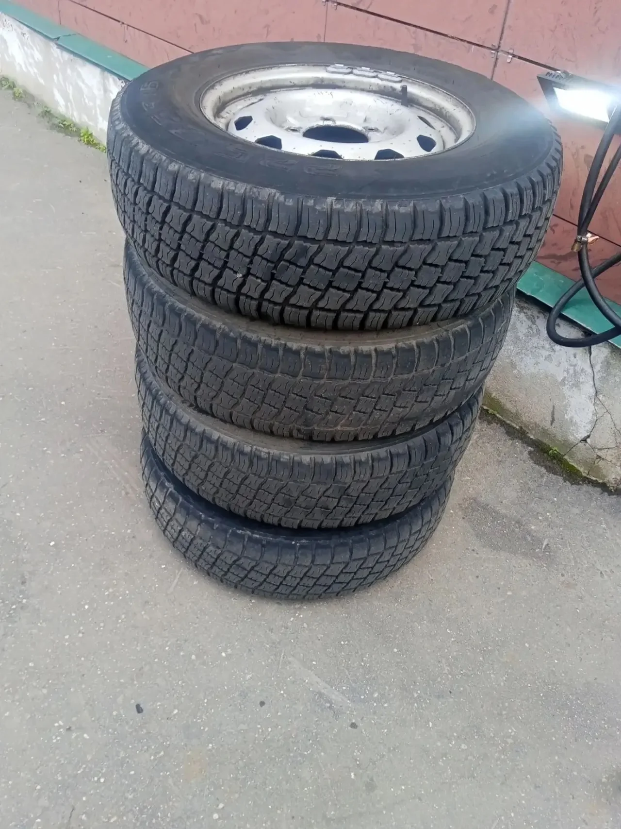 колеса на уаз патриот R16 - изображение 1
