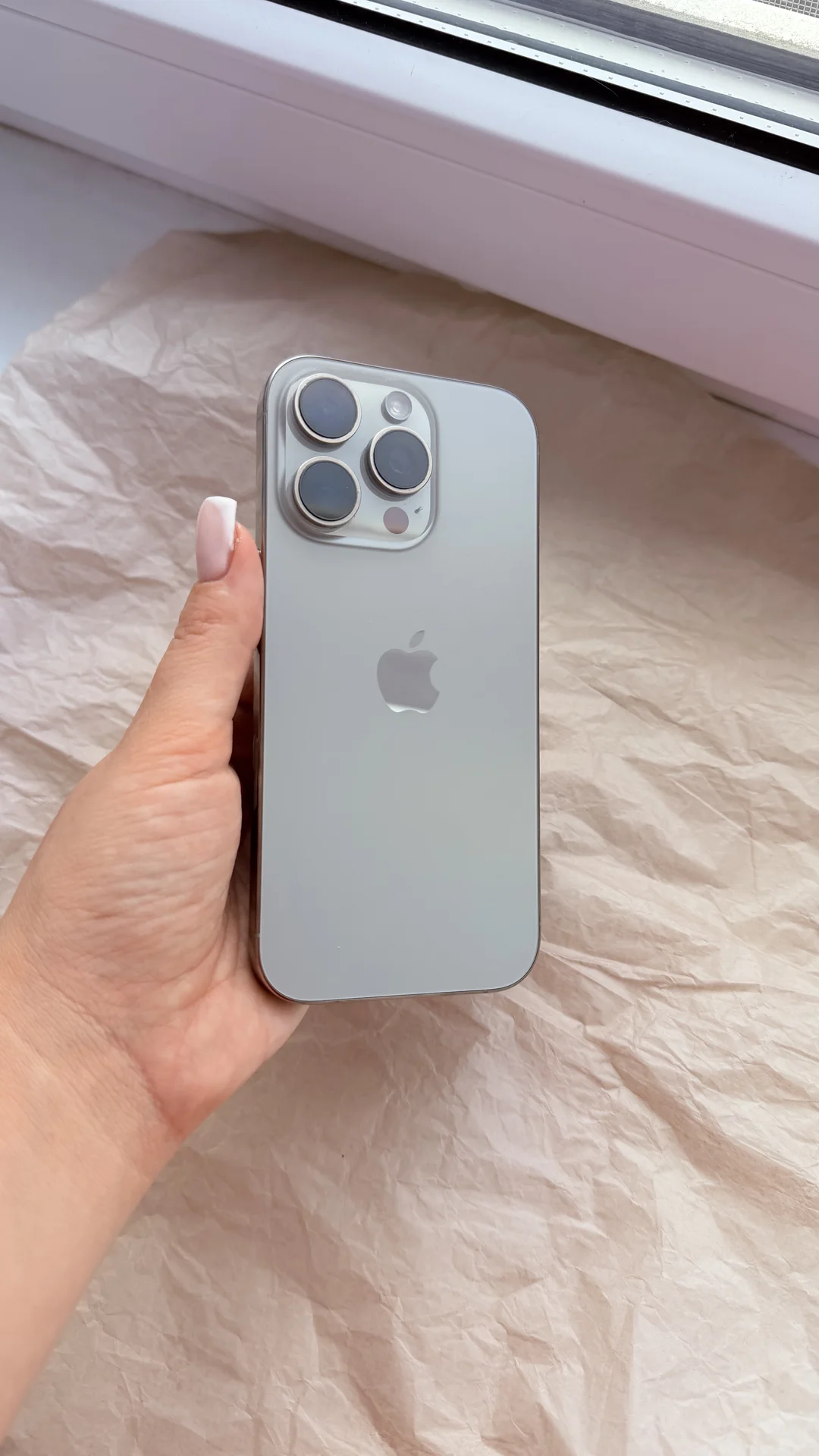 IPhone 16 pro 512 gb - миниатюра 2
