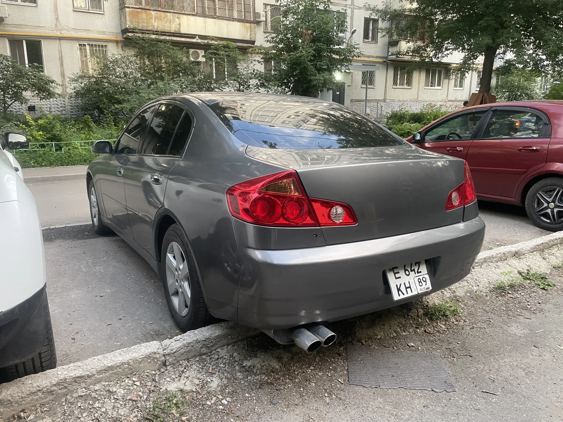 nissan skyline vq35de - миниатюра 3