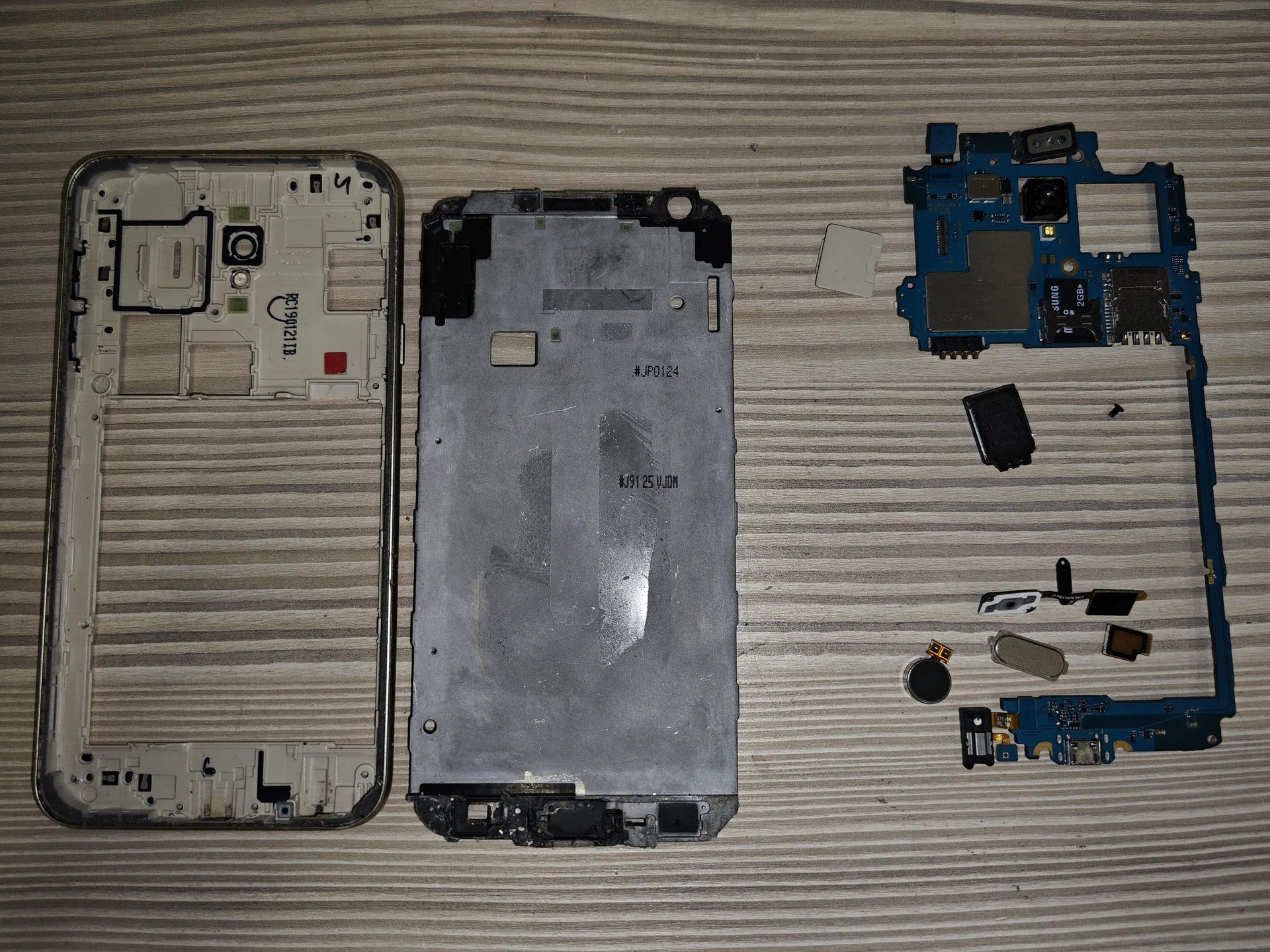 Samsung j4 - миниатюра 5