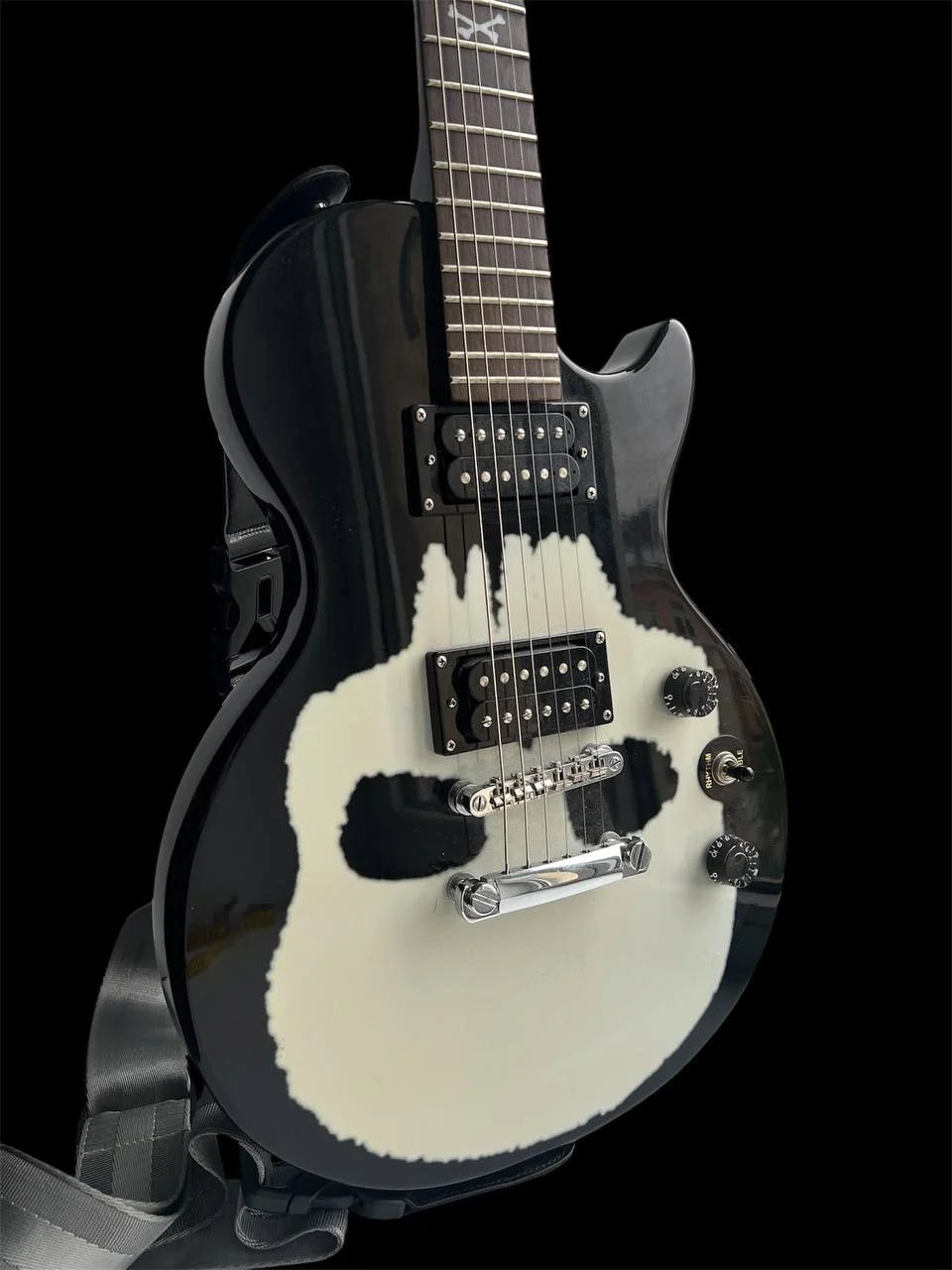 Epiphone les Paul special ii 2 dr. Skull - изображение 1