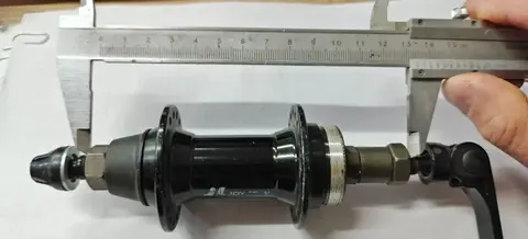 Втулка задняя Joytech 732DSE, трещетка 6 - 7 скоростей, эксцентрик Al 36Н