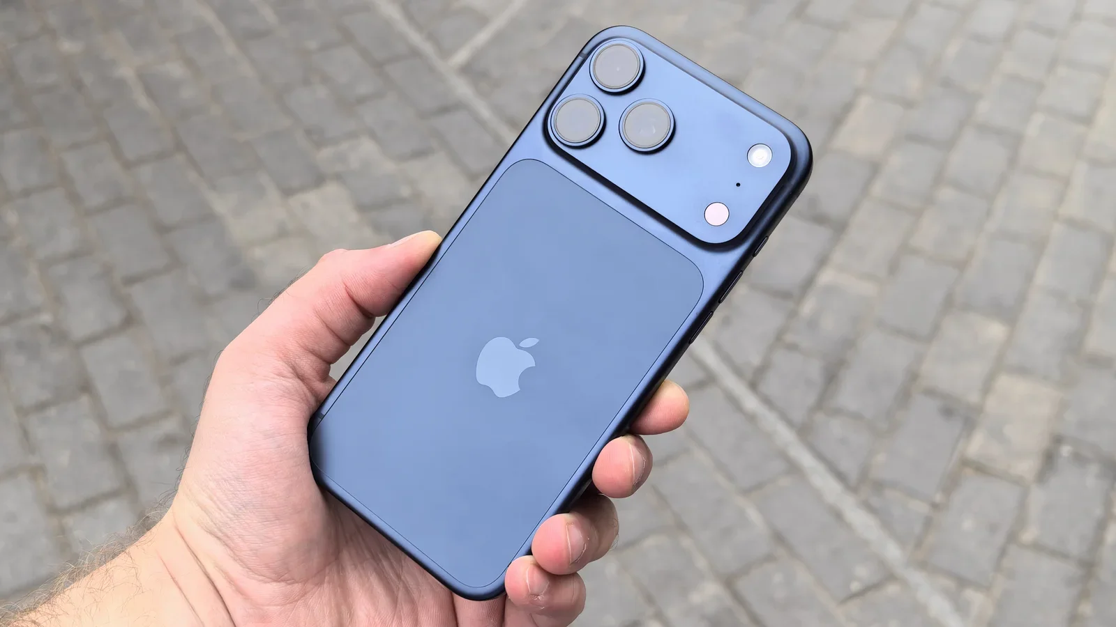 Iphone 17 pro - изображение 1