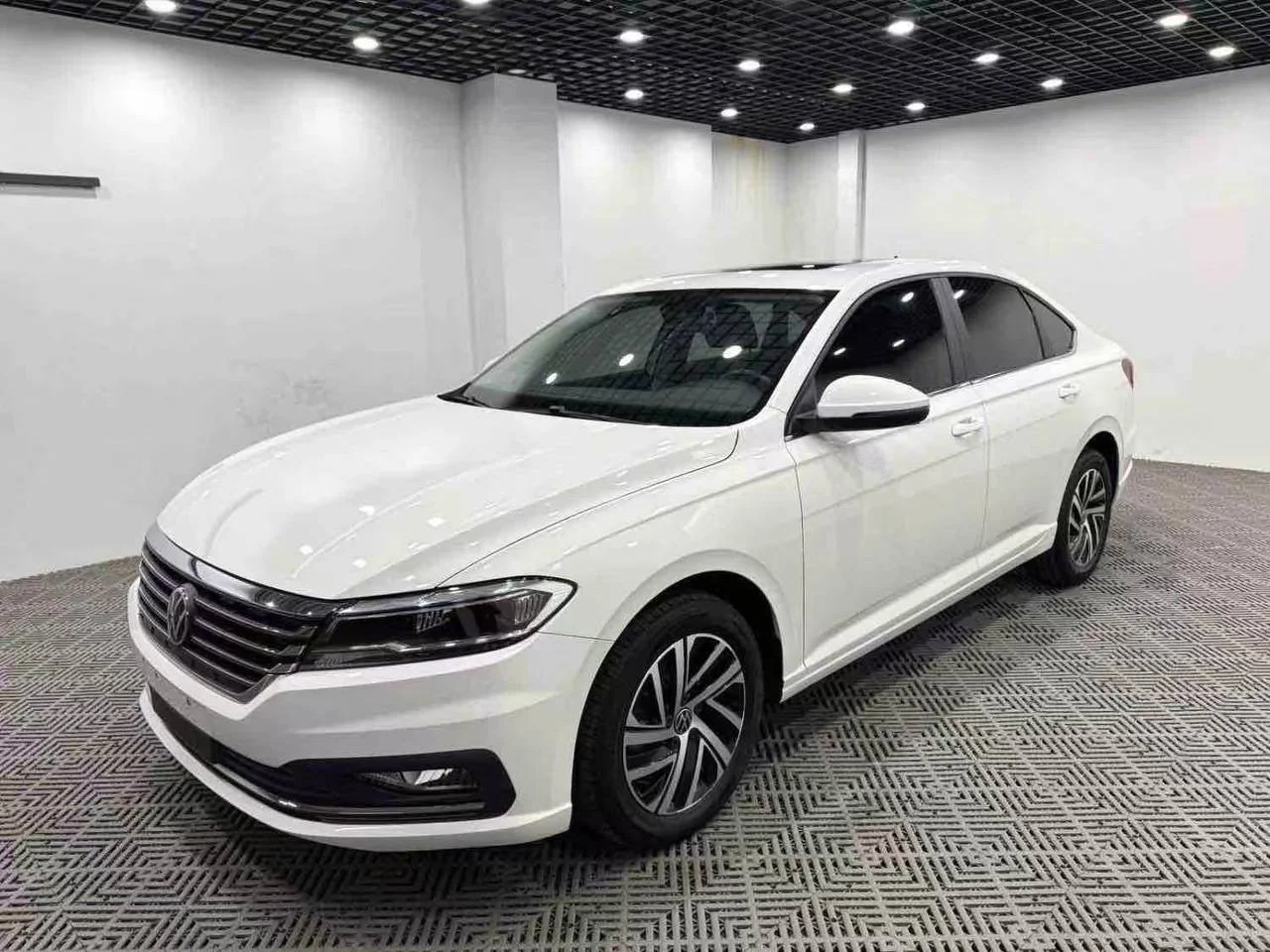Volkswagen Lavida 2022 1.4TSI 280TSI Comfort Editi - миниатюра 3