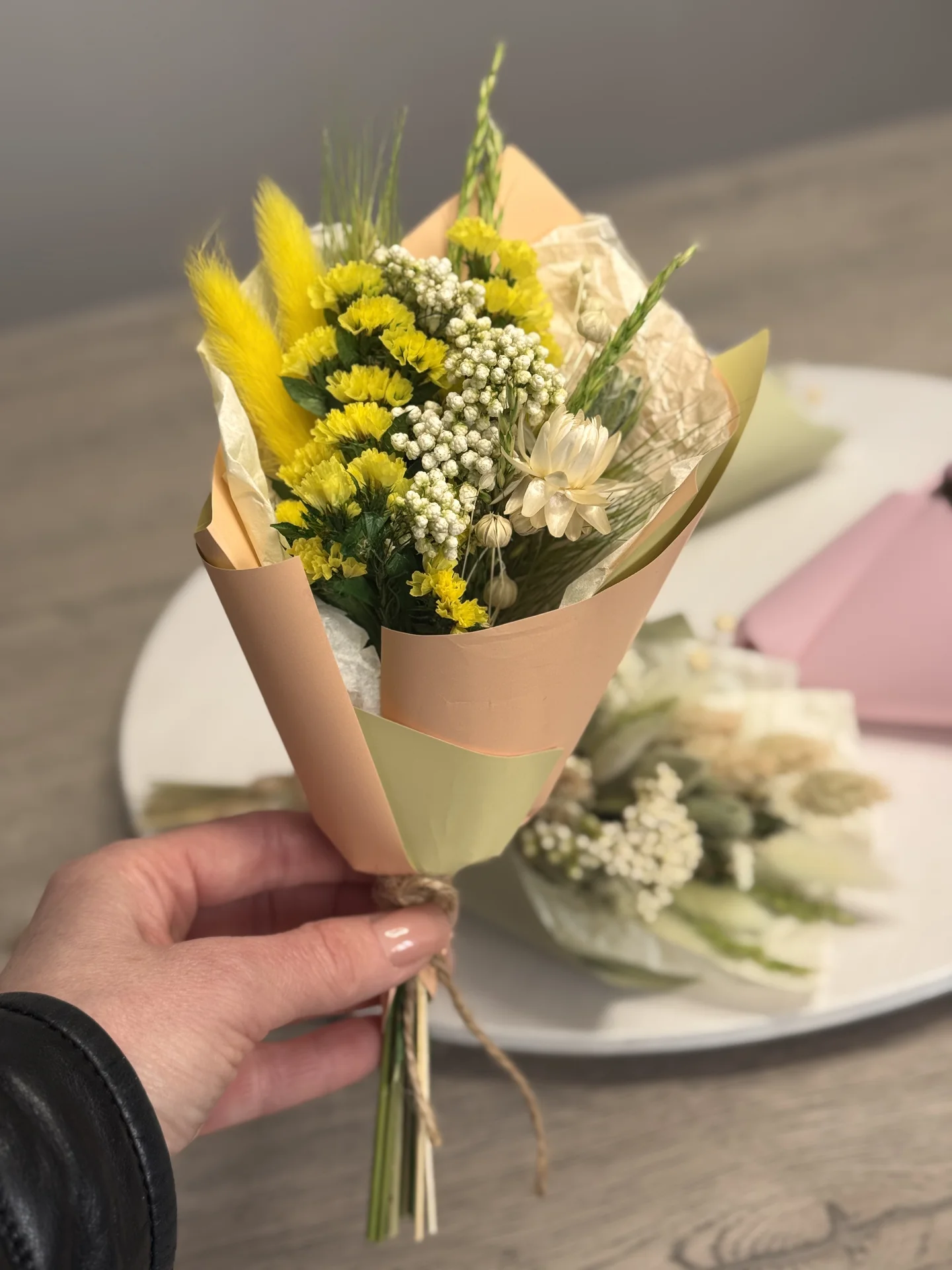 Мини букеты из сухоцветов - миниатюра 4