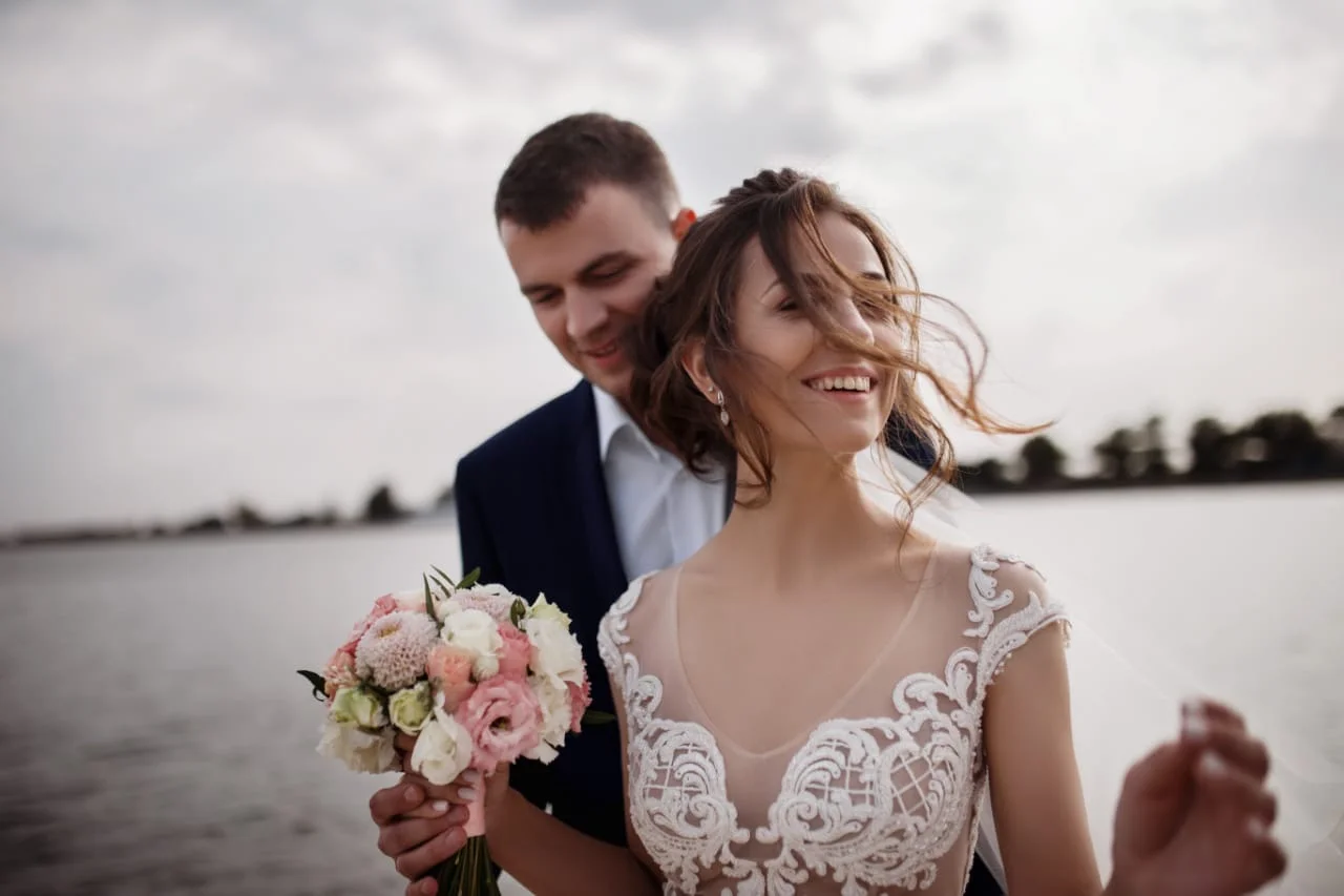 Свадебное платье - миниатюра 4