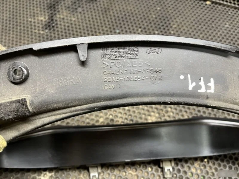 Накладка приборной панели Ford Focus 1998-2004 - миниатюра 4
