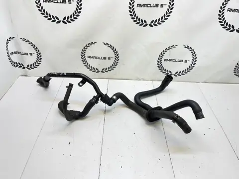 Патрубок охлаждения Volkswagen Passat B5 (3B) 1.8