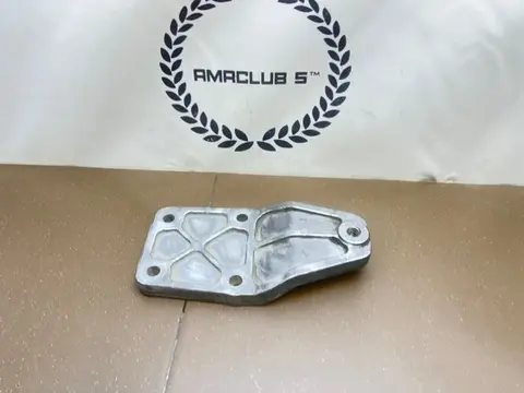 Кронштейн редуктора Toyota RAV4 (A40) 2.0 3ZRFE