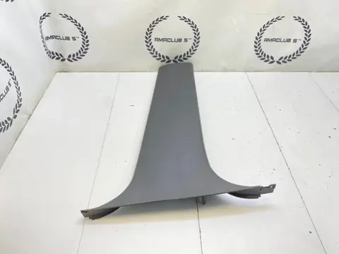 Обшивка средней стойки правая Mazda 626 (GE) 2.0
