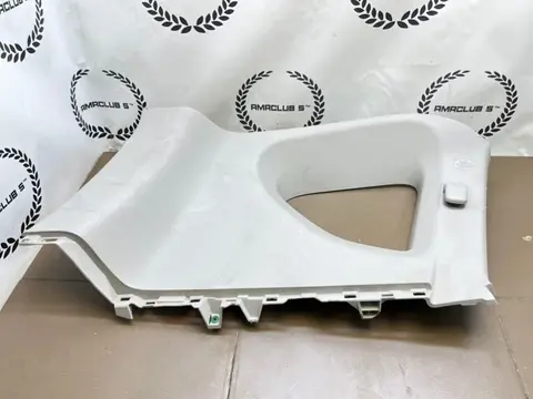 Обшивка стойки задняя левая Toyota RAV4 (A40) 2.0