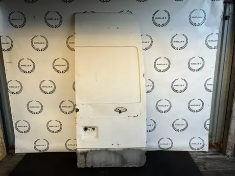 Дверь задняя правая Ford Transit 6 2.0 D3FA 2001