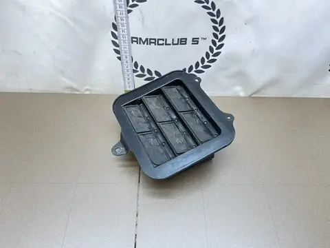 Решетка вентиляционная Toyota RAV4 (A10) 1997