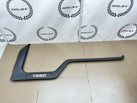 Молдинг двери передний левый Ford Transit 6 2.0