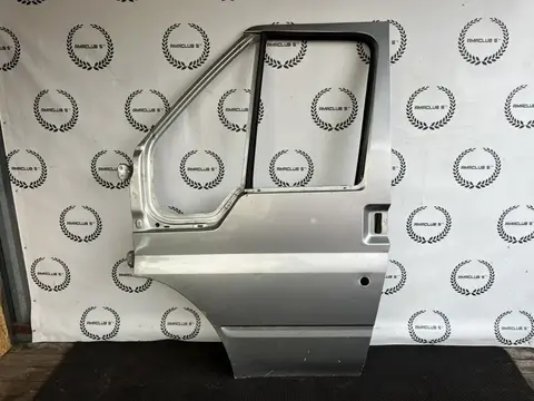 Дверь передняя левая Ford Transit 6 2.0 ABFA 2001