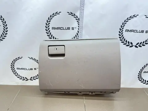 Бардачок Derways Aurora 2.4 4G64S4M 2008
