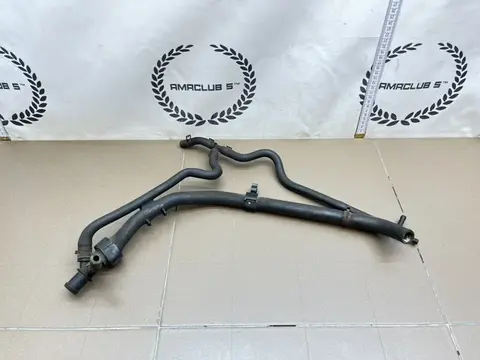 Патрубок охлаждения Skoda Octavia 2 A5 (1Z) 1.4