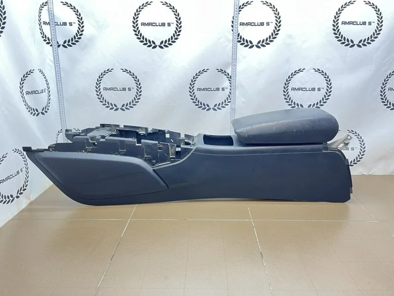 Подлокотник Audi A6 (C7) 2014 - миниатюра 2