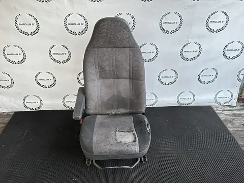 Сиденье переднее левое Ford Transit 6 2.0 D3FA