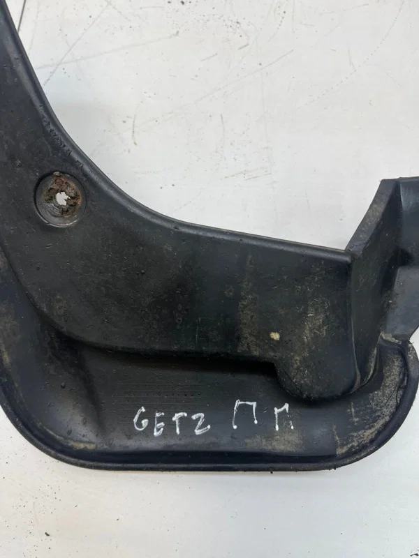 Брызговик передний правый Hyundai Getz - миниатюра 7
