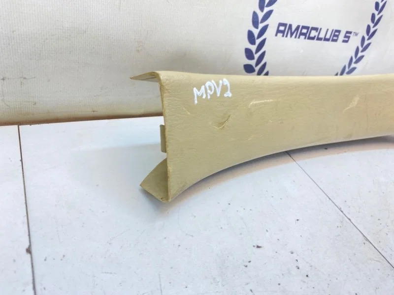 Обшивка крышки багажника правая Mazda MPV (LW) 2.5 - миниатюра 2