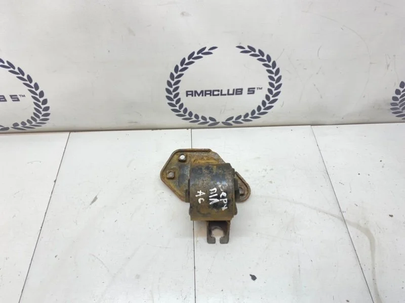 Подушка кпп Hyundai Accent 1.5 G4EB 2006 - изображение 1